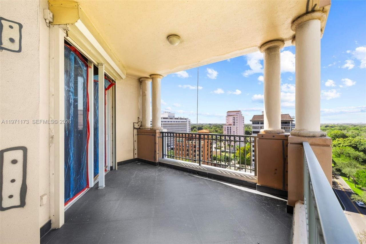 626 Coral Way, Unit 1104, Coral Gables, FL 33134 Photo