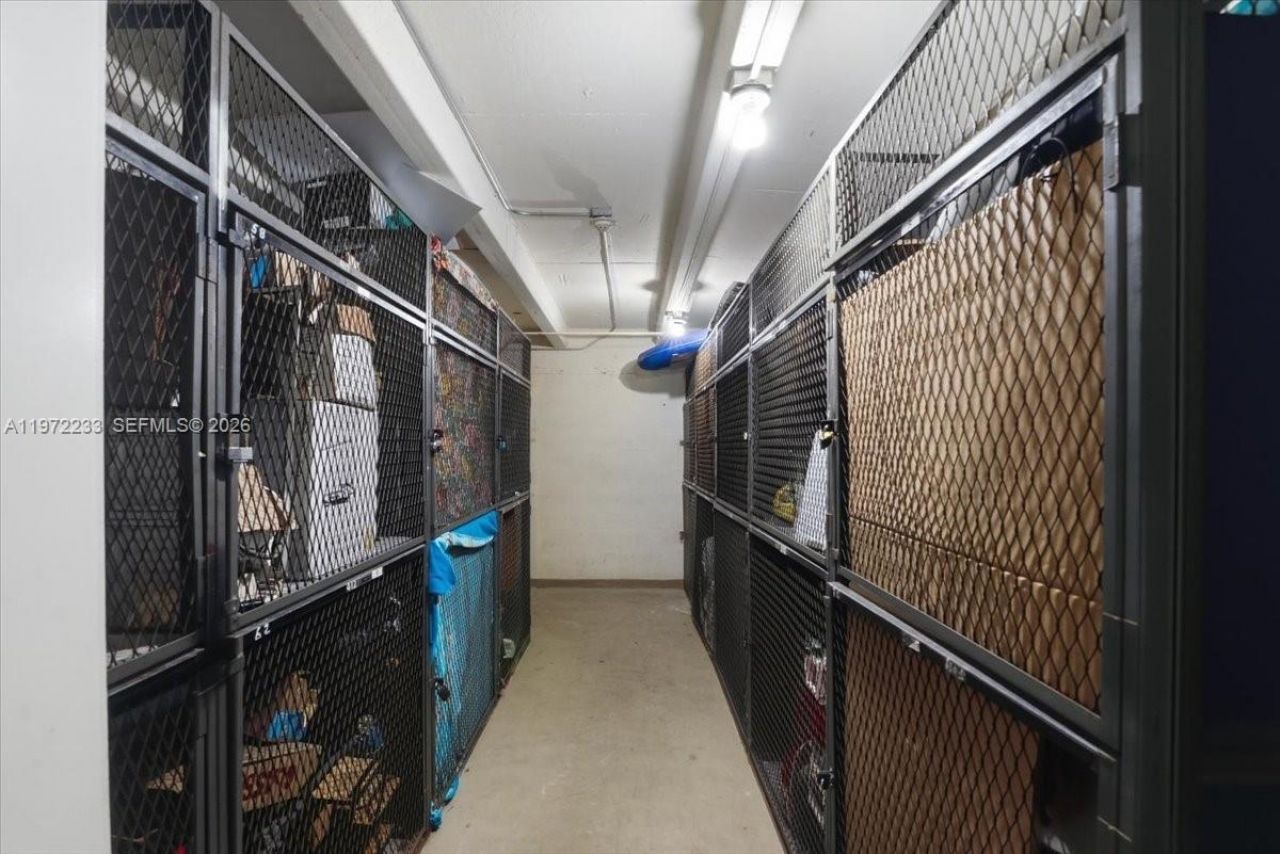 200 177th Dr , Unit 409, Sunny Isles Beach, FL 33160 Photo