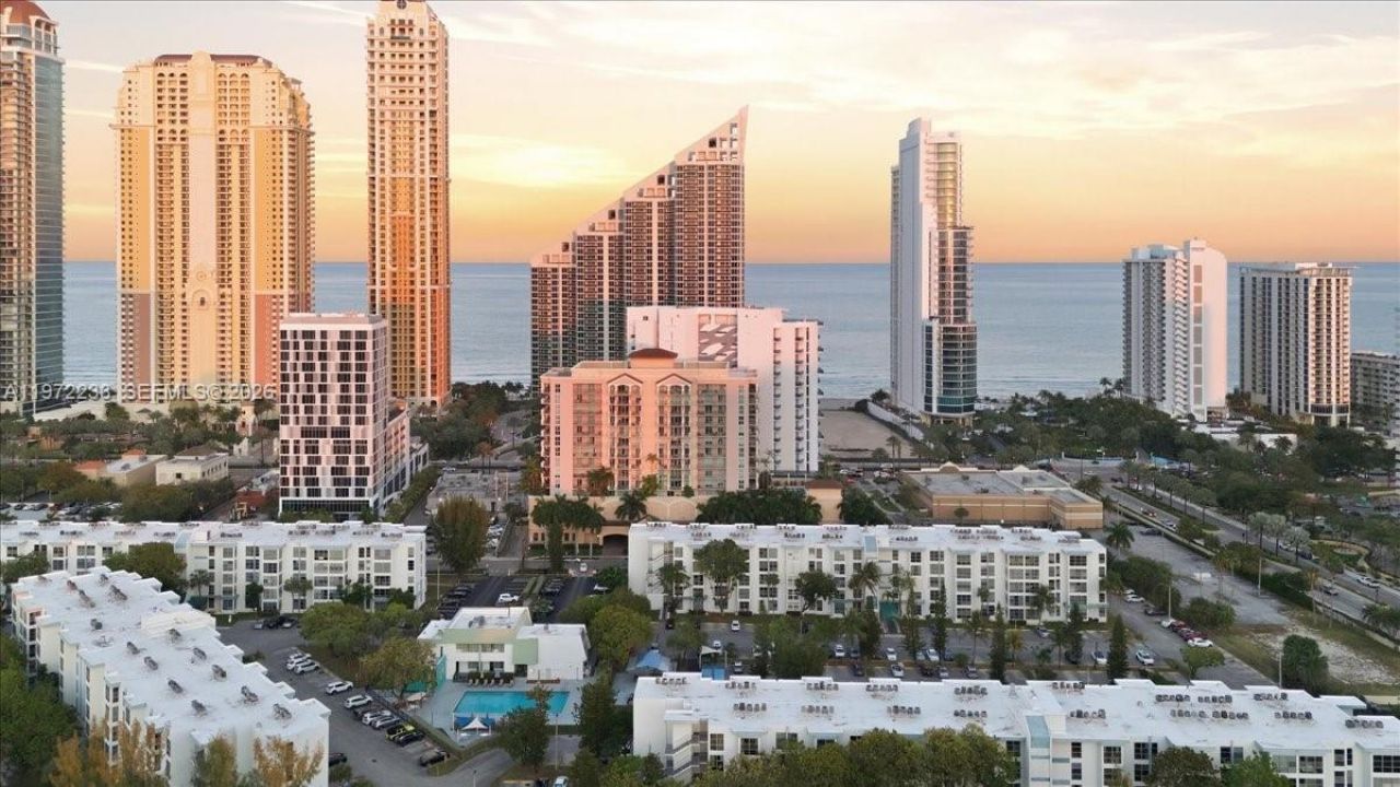 200 177th Dr , Unit 409, Sunny Isles Beach, FL 33160 Photo