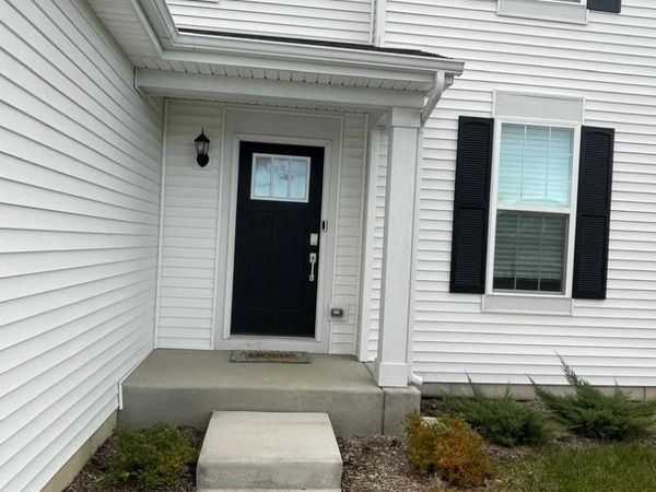 1464 Collins Drive, Elburn, IL 60119