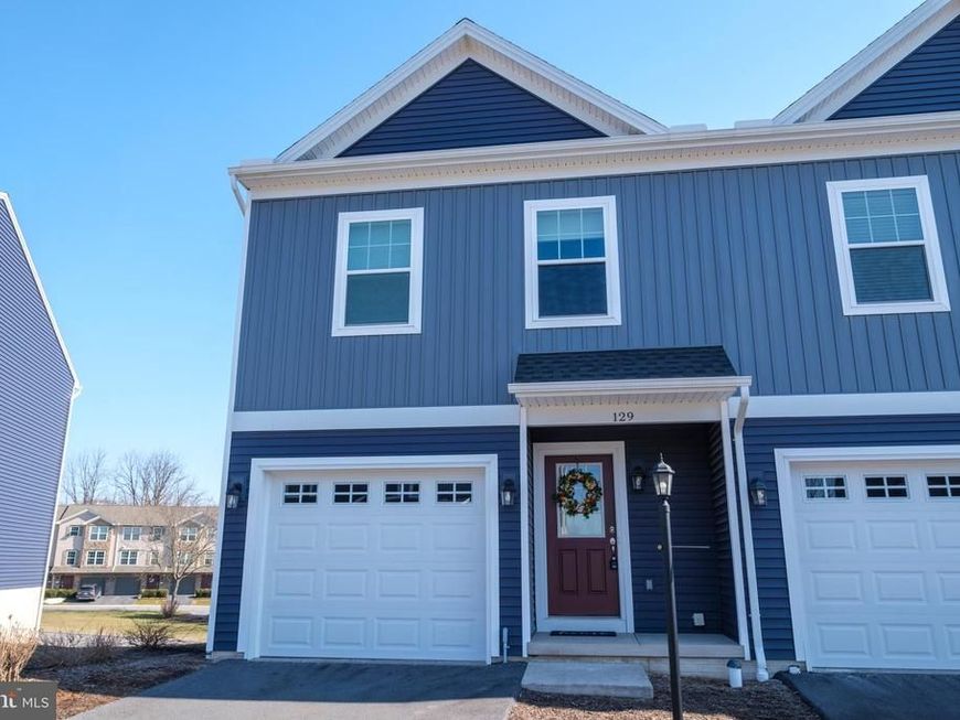 129 Highpoint Park Drive, Bellefonte, PA 16823 Main Photo