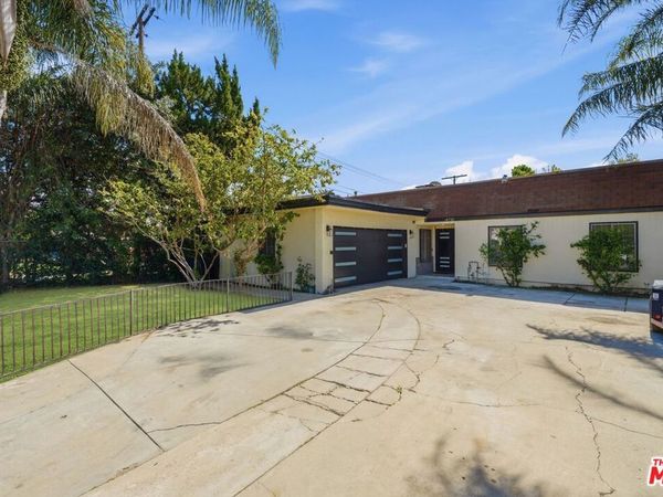 18720 Chase Street, Northridge, CA 91324