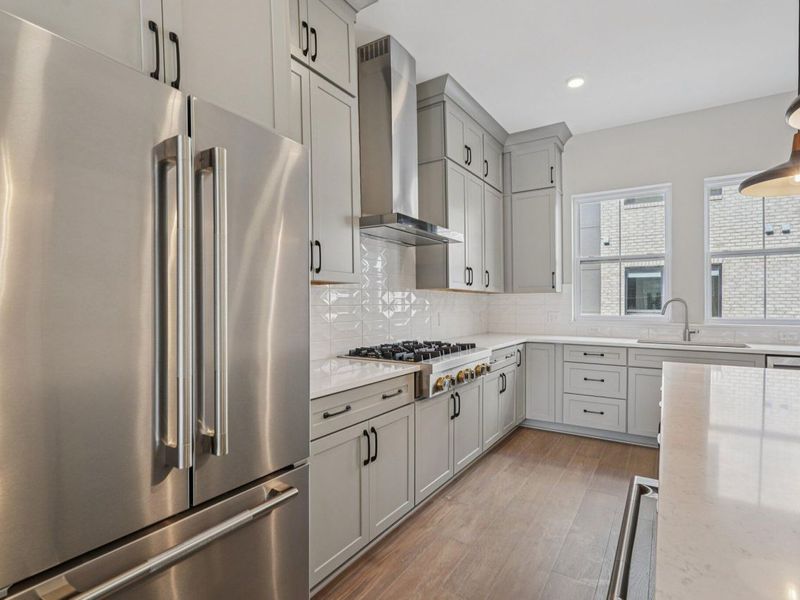 282 Dickenson Street, Columbus, OH 43215 Photo 12