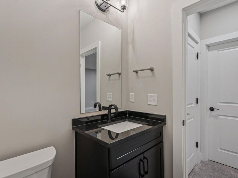 282 Dickenson Street, Columbus, OH 43215 Photo 48