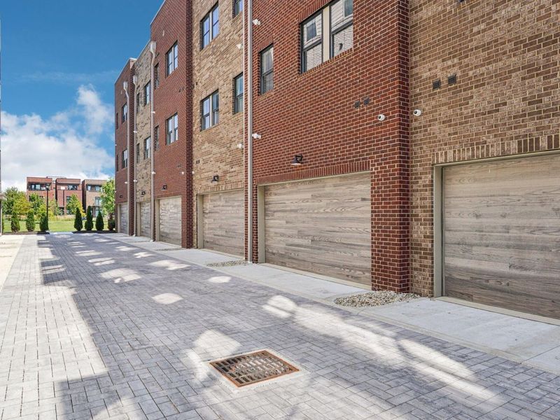 282 Dickenson Street, Columbus, OH 43215 Photo 56