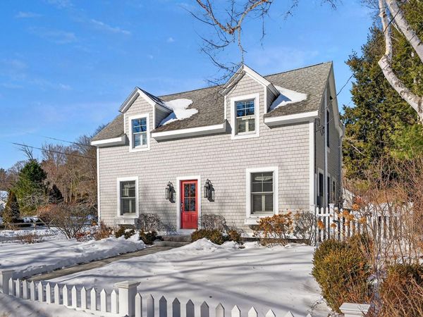252 Foreside Road, Falmouth, ME 04105