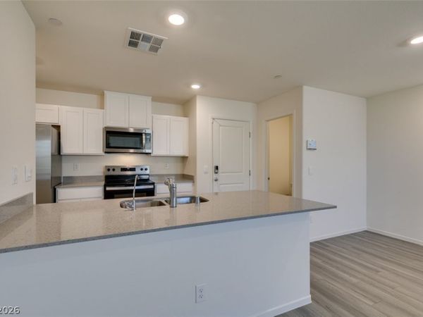 7375 Hayes Harbor Court, North Las Vegas, NV 89084