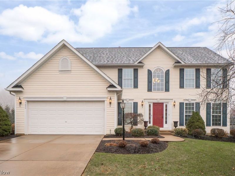 4690 Quincy Drive, Akron, OH 44321 Photo 1