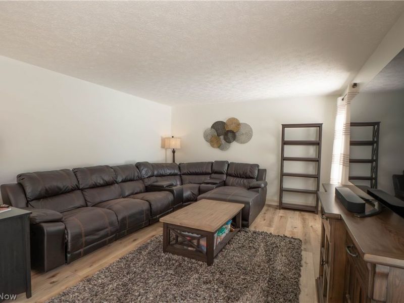 4690 Quincy Drive, Akron, OH 44321 Photo 25