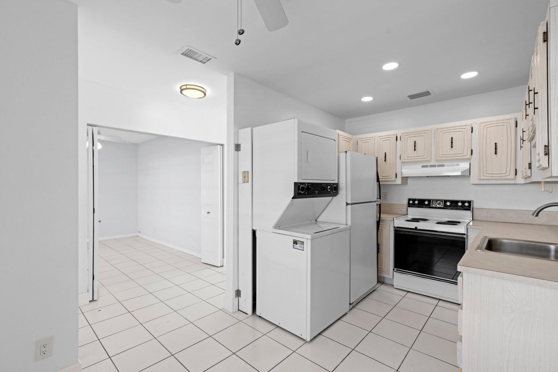 8616 Chevy Chase Drive, Boca Raton, FL 33433 Photo