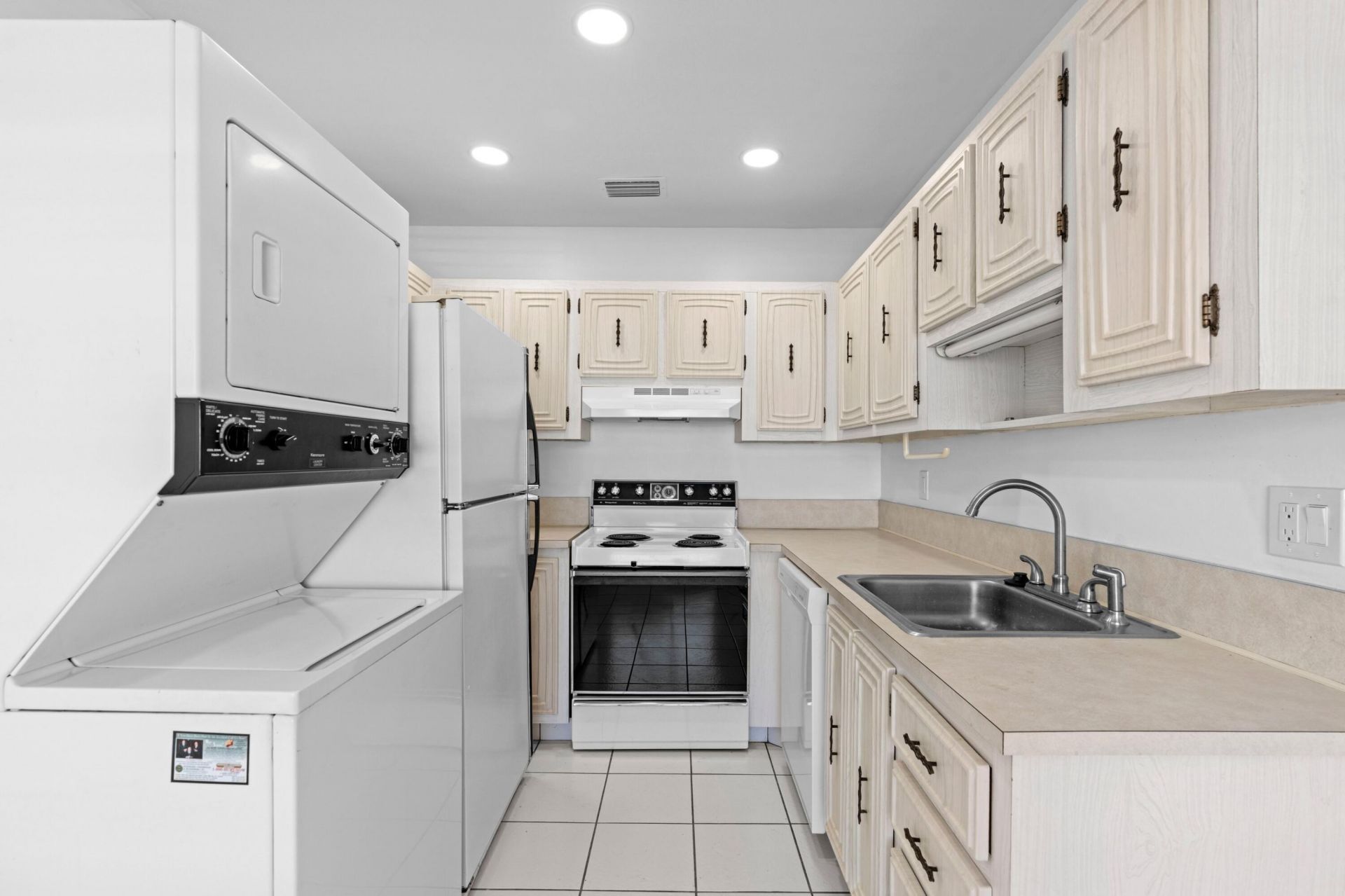 8616 Chevy Chase Drive, Boca Raton, FL 33433 Photo