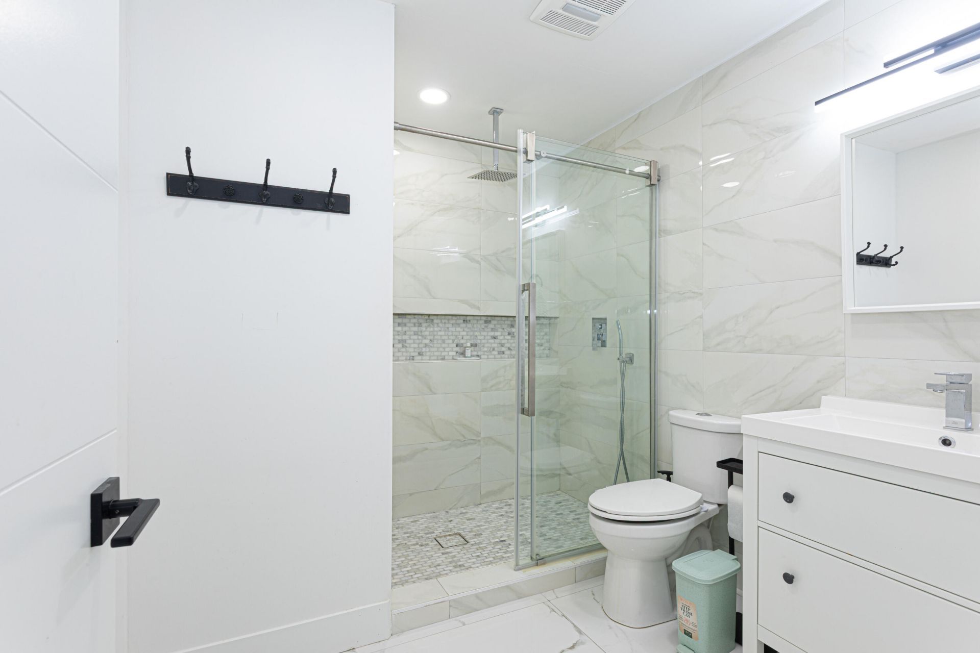 8545 Casa Del Lago, Unit F, Boca Raton, FL 33433 Photo