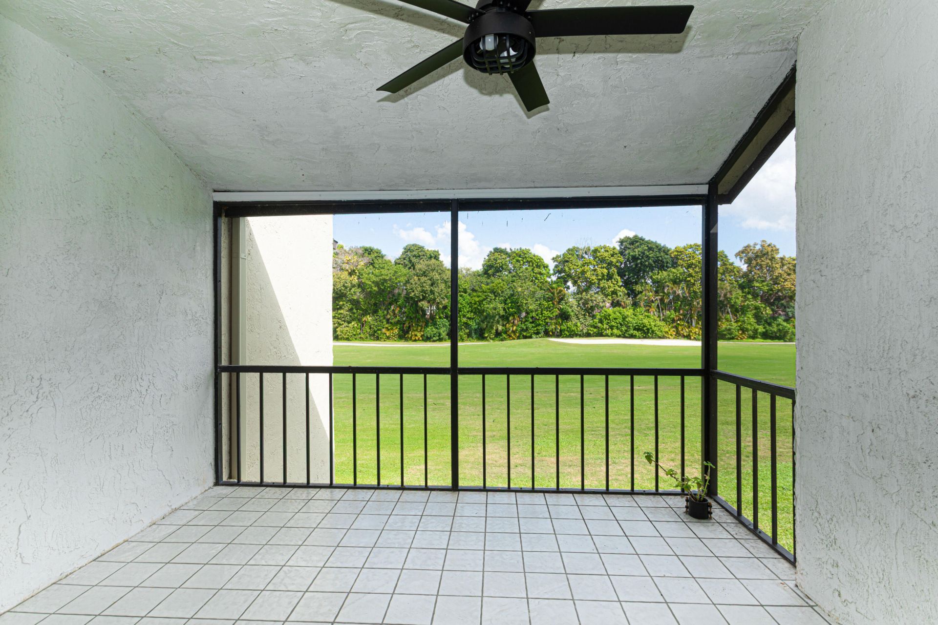8545 Casa Del Lago, Unit F, Boca Raton, FL 33433 Photo