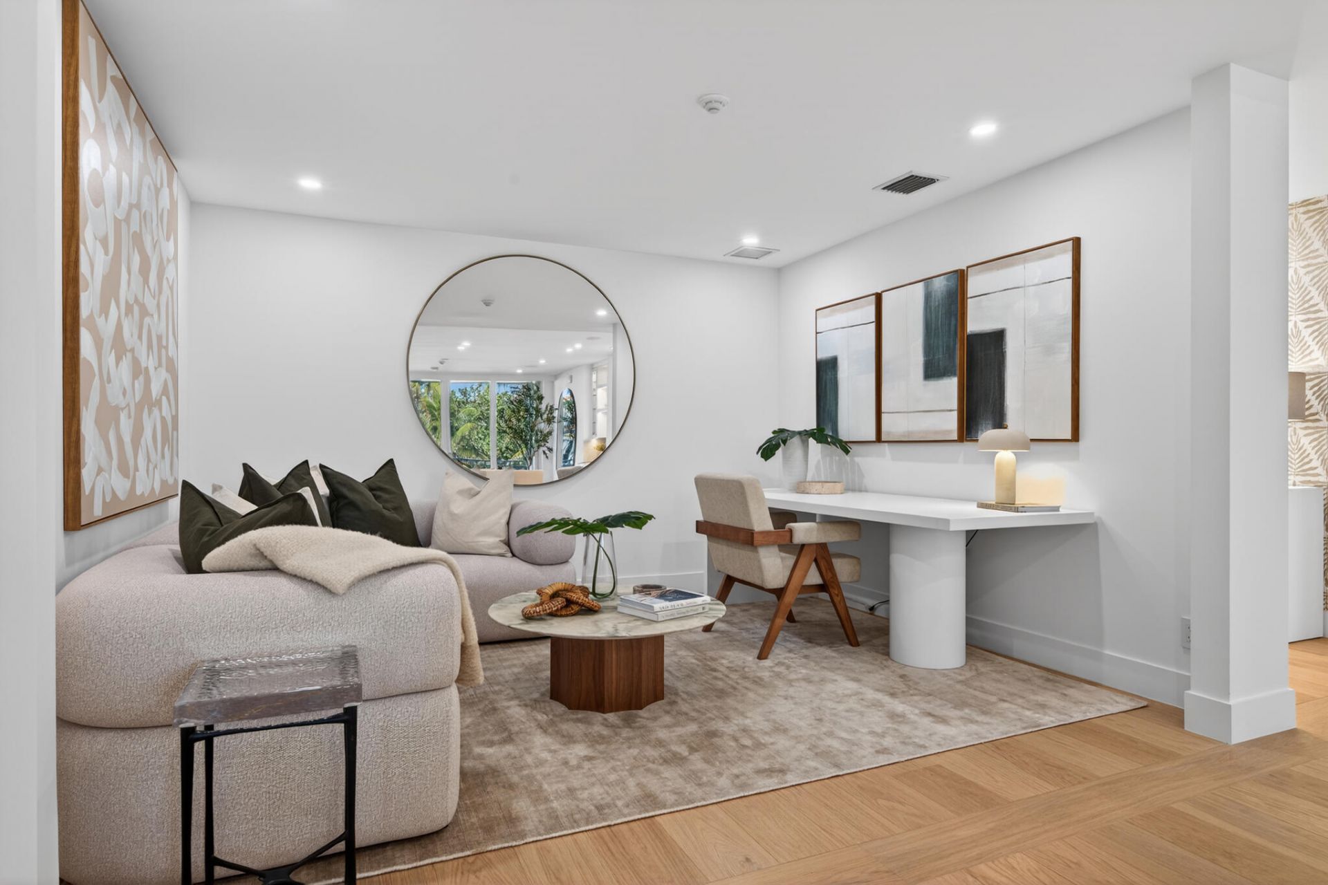 100 Royal Palm Way, Unit D2, Palm Beach, FL 33480 Photo