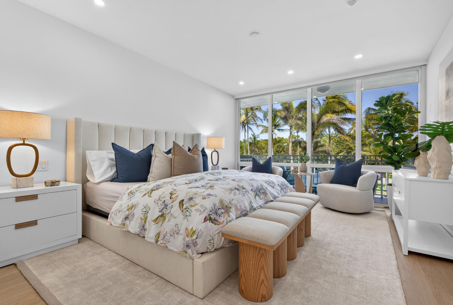 100 Royal Palm Way, Unit D2, Palm Beach, FL 33480 Photo