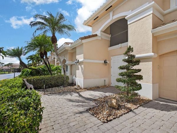 1109 Grand Cay Drive, Palm Beach Gardens, FL 33418