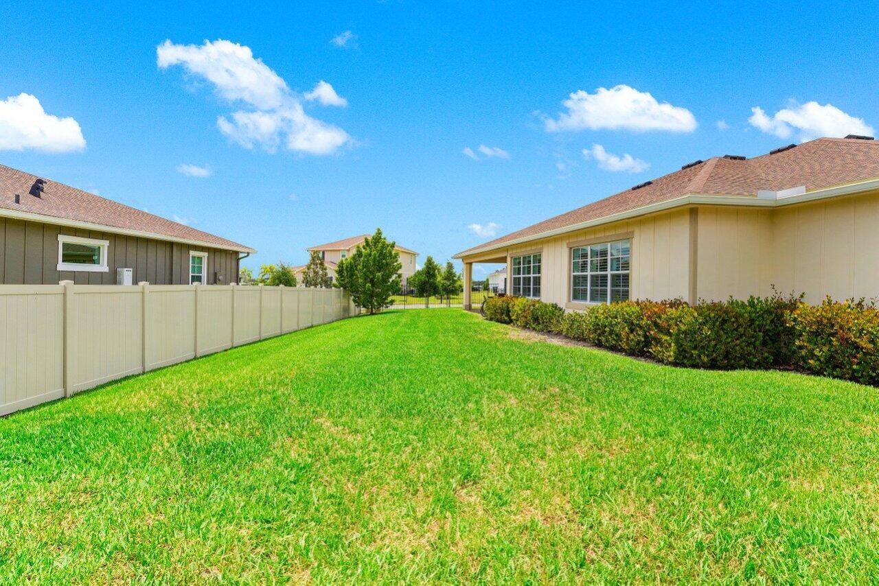 962 Castaway Court, Loxahatchee, FL 33470 Photo