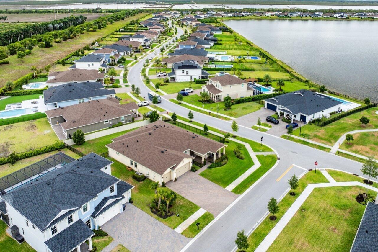 962 Castaway Court, Loxahatchee, FL 33470 Photo