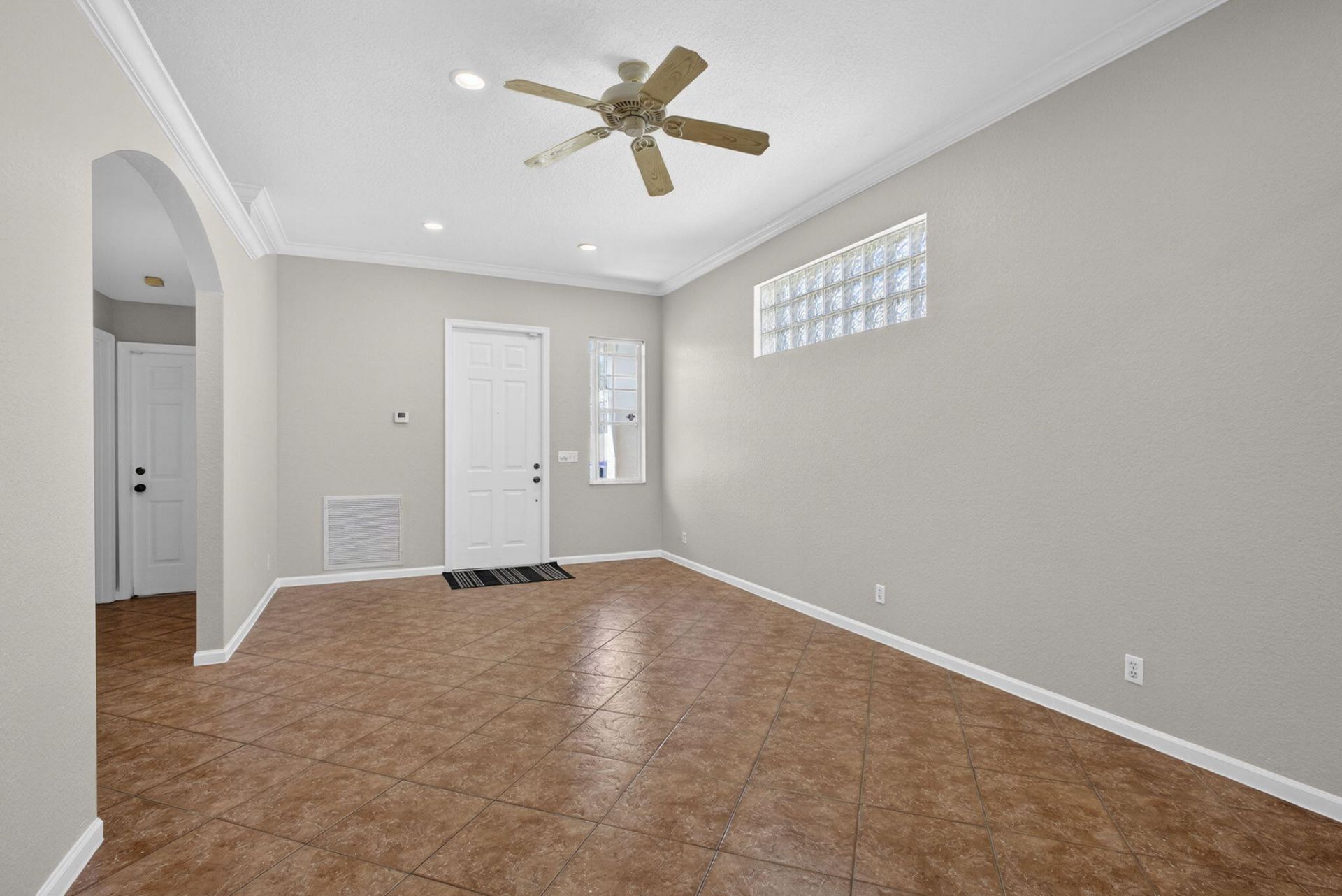 120 Prestige Drive, Royal Palm Beach, FL 33411 Photo