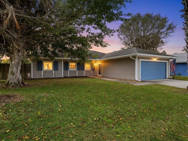 362 La Mancha Avenue, Royal Palm Beach, FL 33411