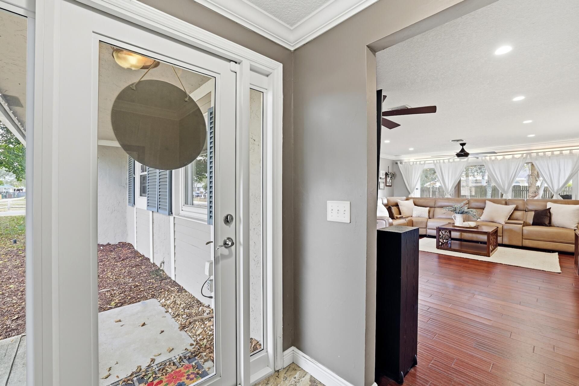 362 La Mancha Avenue, Royal Palm Beach, FL 33411 Photo