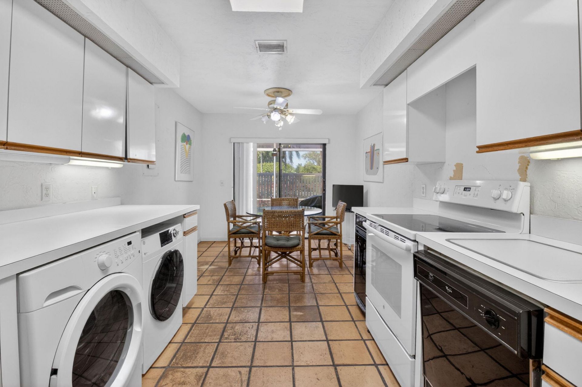 1 Eastgate Drive, Unit B, Boynton Beach, FL 33436 Photo