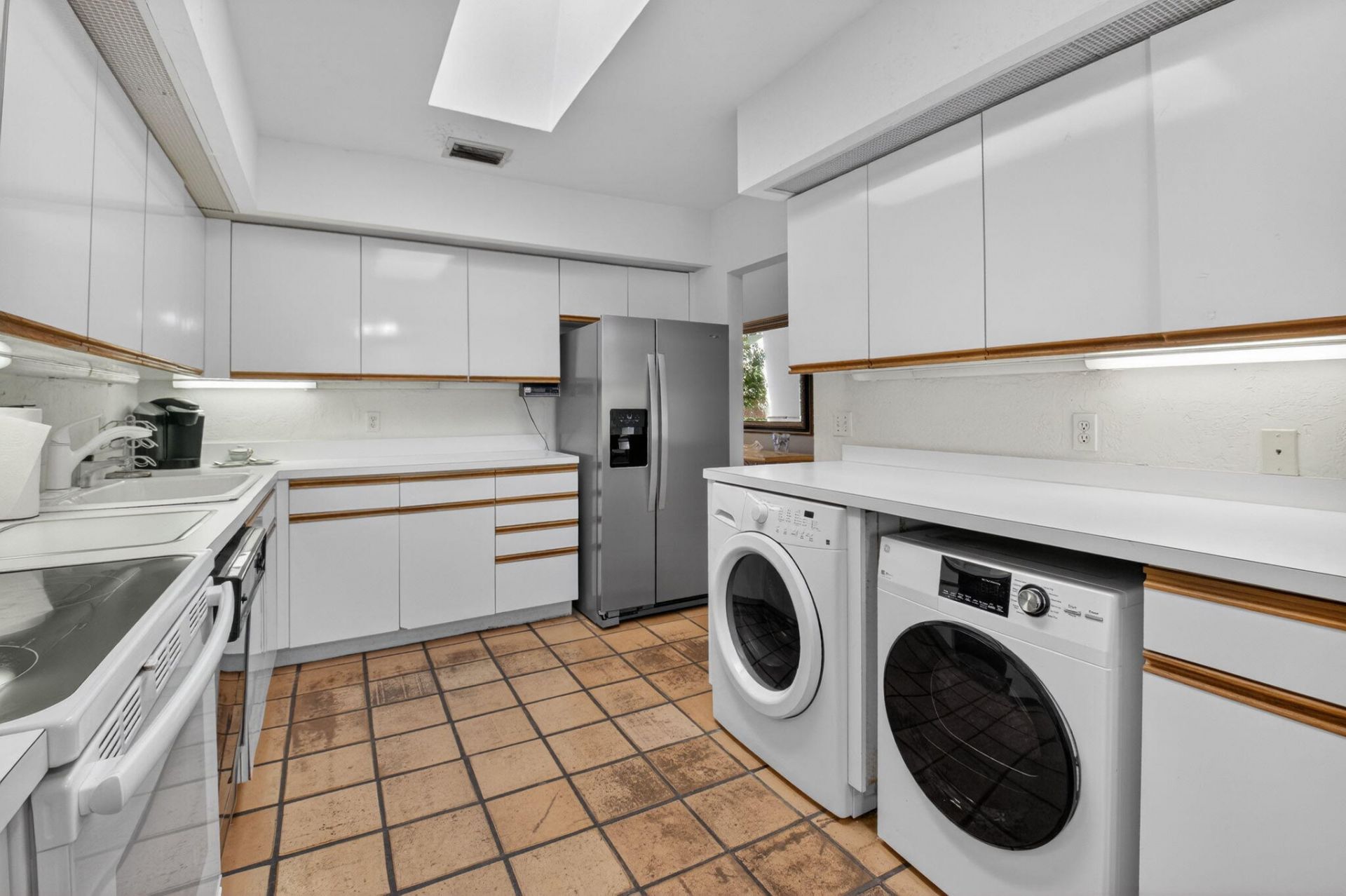 1 Eastgate Drive, Unit B, Boynton Beach, FL 33436 Photo