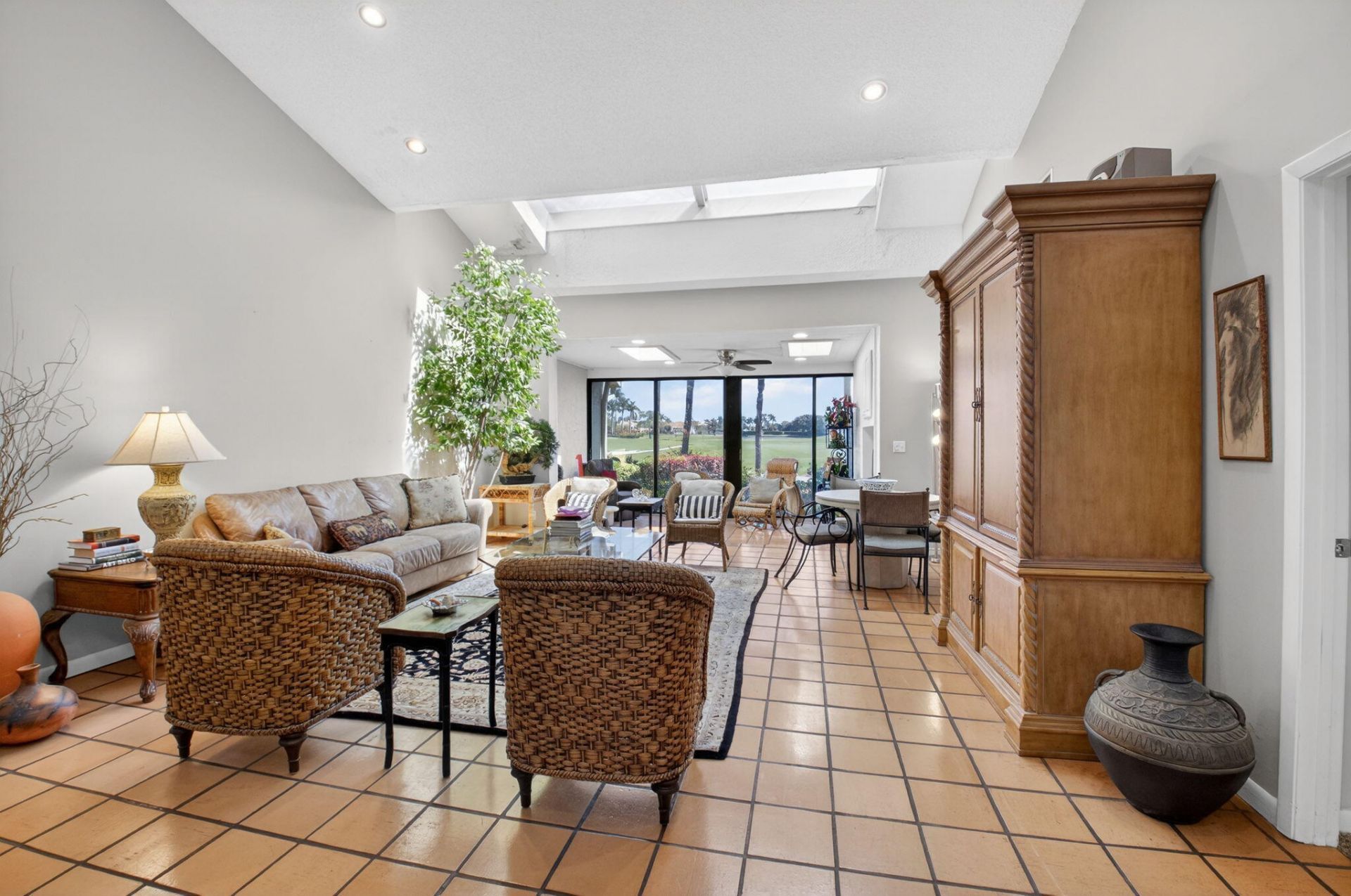 1 Eastgate Drive, Unit B, Boynton Beach, FL 33436 Photo