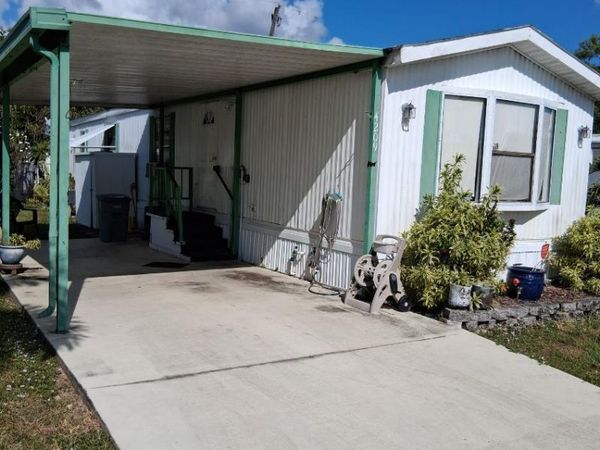 4209 S 88th Ct S S, Boynton Beach, FL 33436