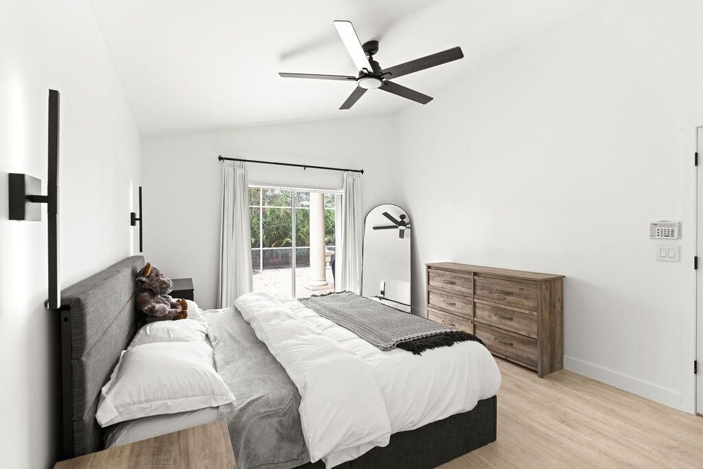 447 Woodview Circle, Palm Beach Gardens, FL 33418 Photo