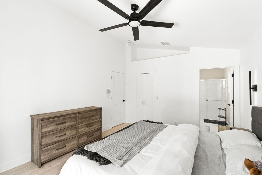 447 Woodview Circle, Palm Beach Gardens, FL 33418 Photo