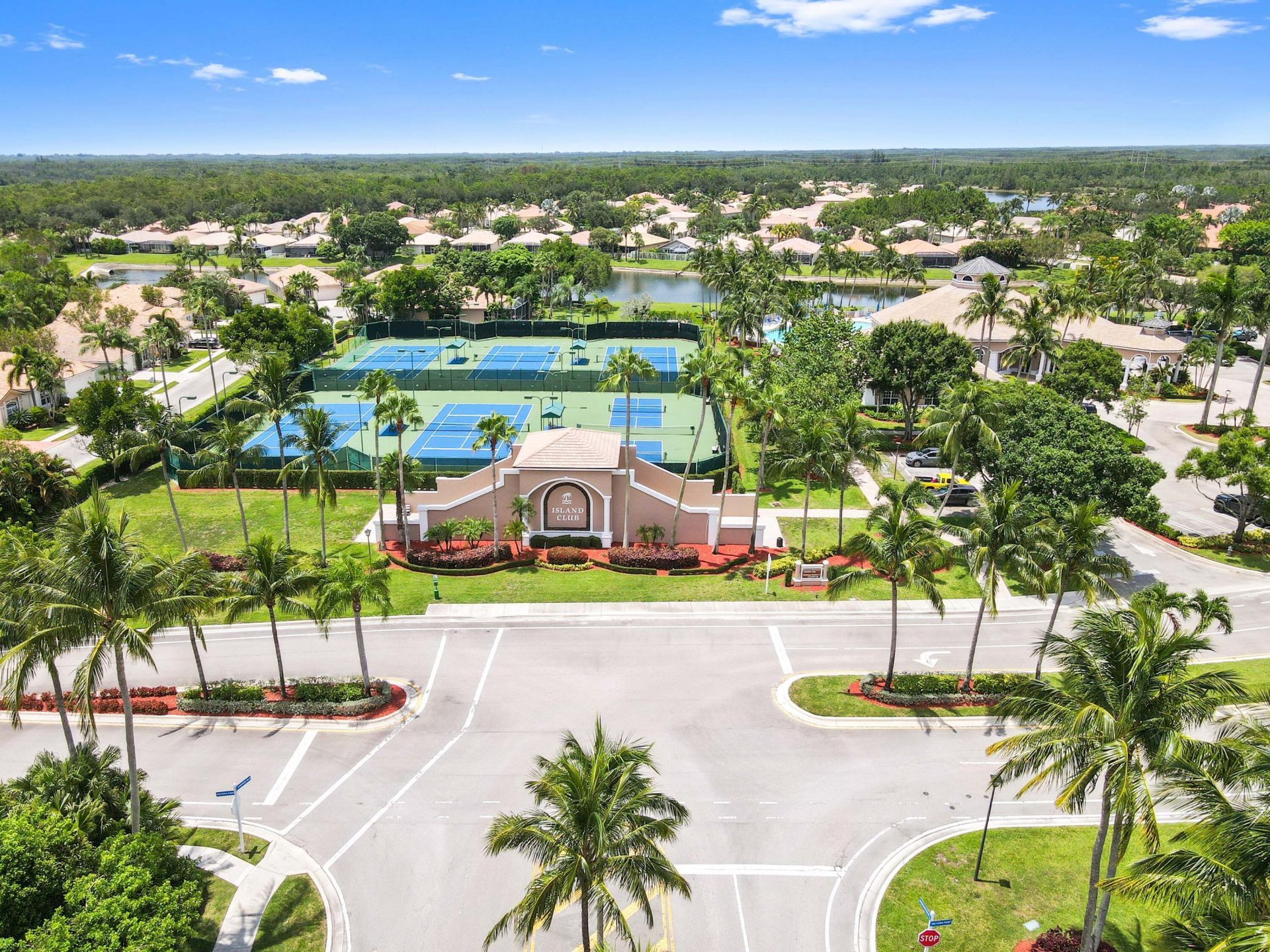 4453 N San Andros, West Palm Beach, FL 33411 Photo