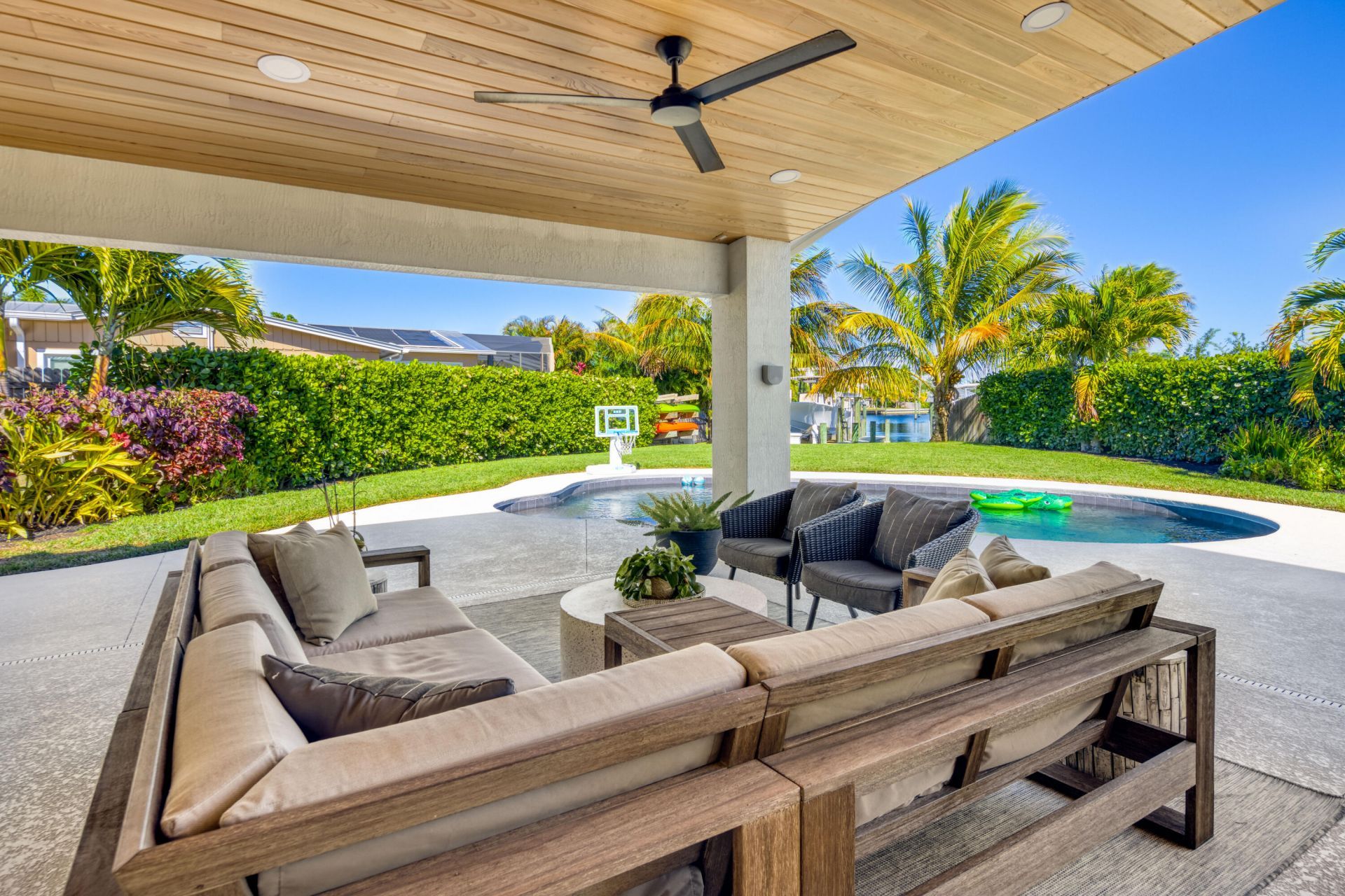 247 SW Riverway Boulevard, Palm City, FL 34990 Photo