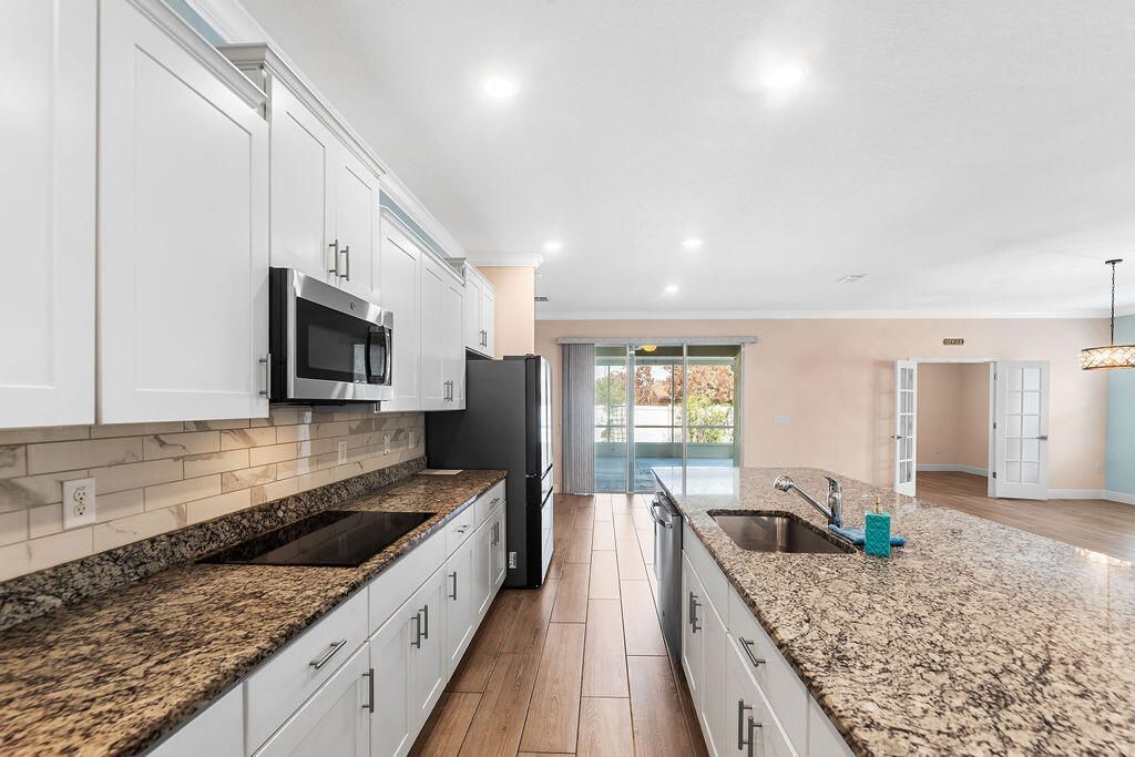 5285 NW South Delwood Drive, Port Saint Lucie, FL 34986 Photo