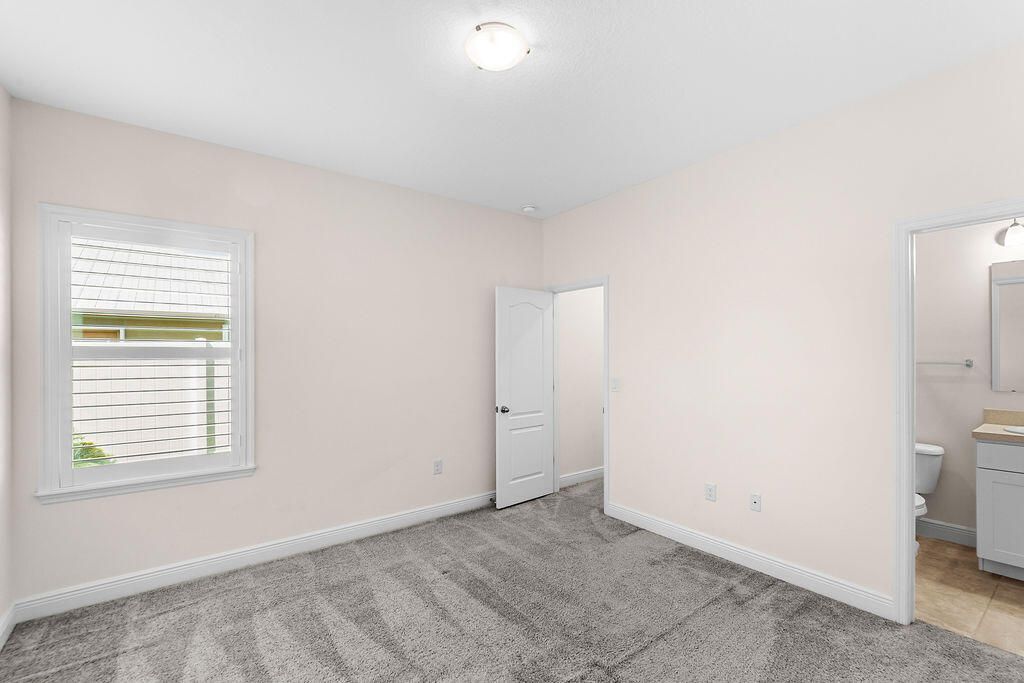 5285 NW South Delwood Drive, Port Saint Lucie, FL 34986 Photo