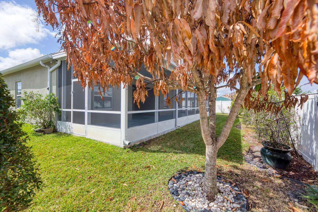 5285 NW South Delwood Drive, Port Saint Lucie, FL 34986 Photo