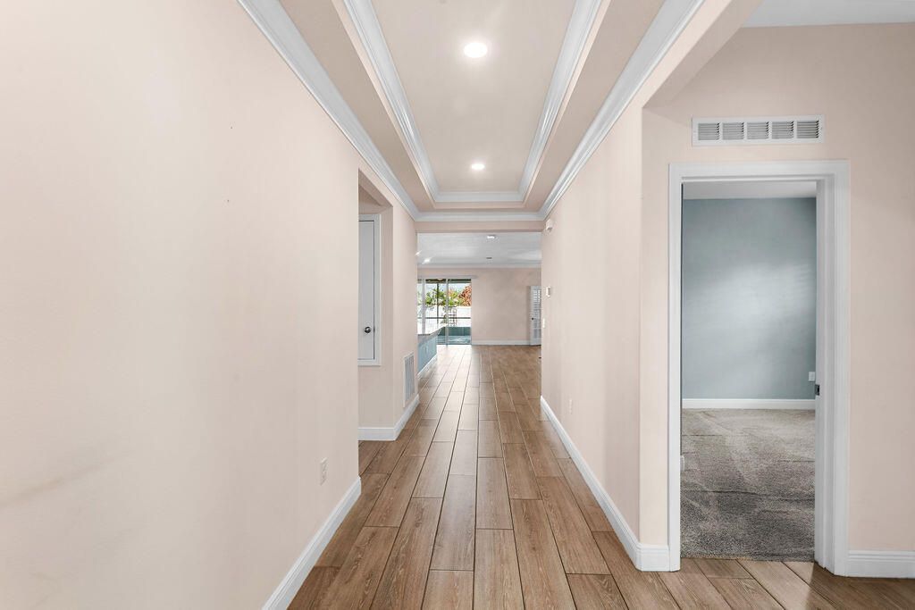 5285 NW South Delwood Drive, Port Saint Lucie, FL 34986 Photo