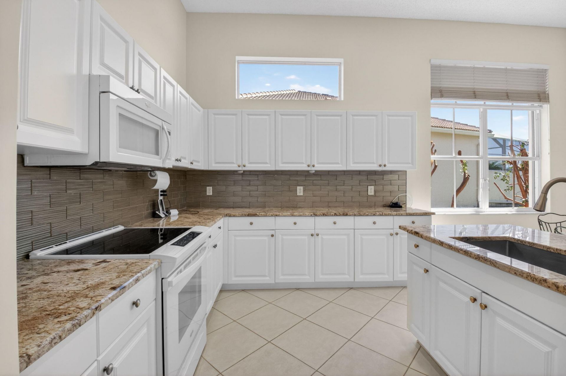 6795 Fairway Lakes Drive, Boynton Beach, FL 33472 Photo