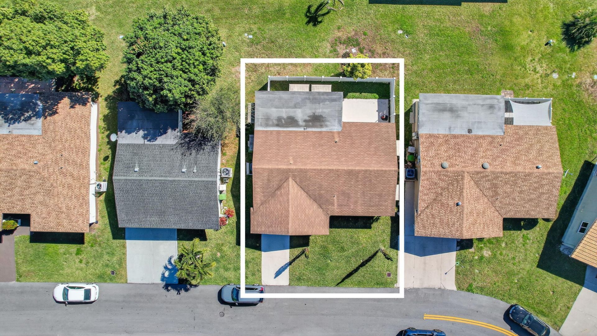 5710 NW 70th Terrace, Tamarac, FL 33321 Photo