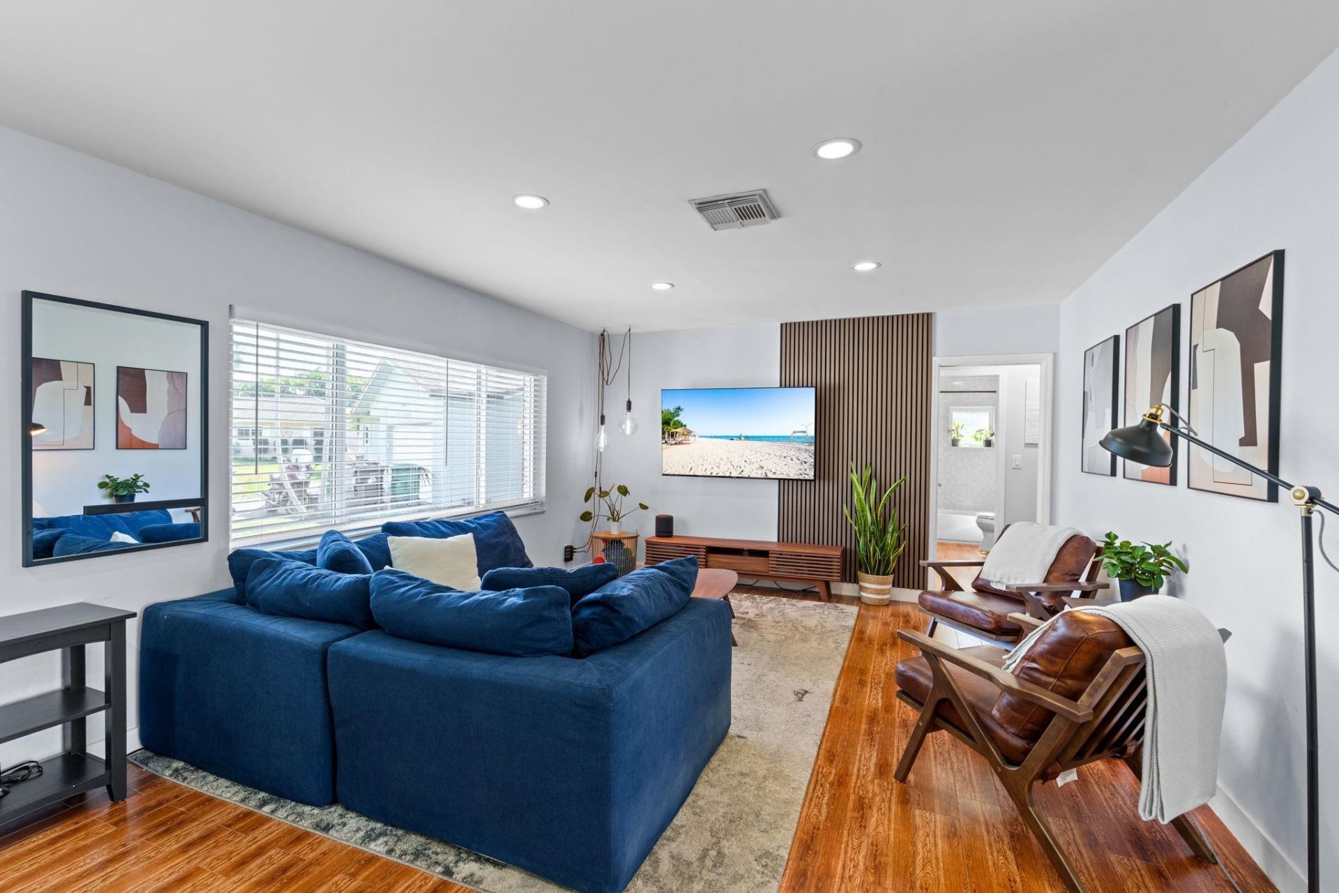 6711 NW 28th Avenue, Fort Lauderdale, FL 33309 Photo