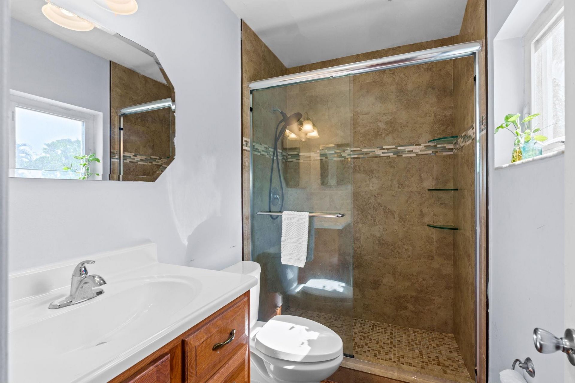 6711 NW 28th Avenue, Fort Lauderdale, FL 33309 Photo