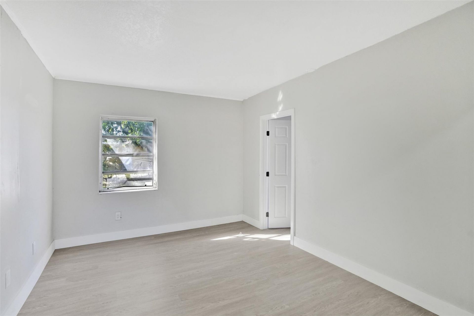 4430 NW 22nd Street, Lauderhill, FL 33313 Photo