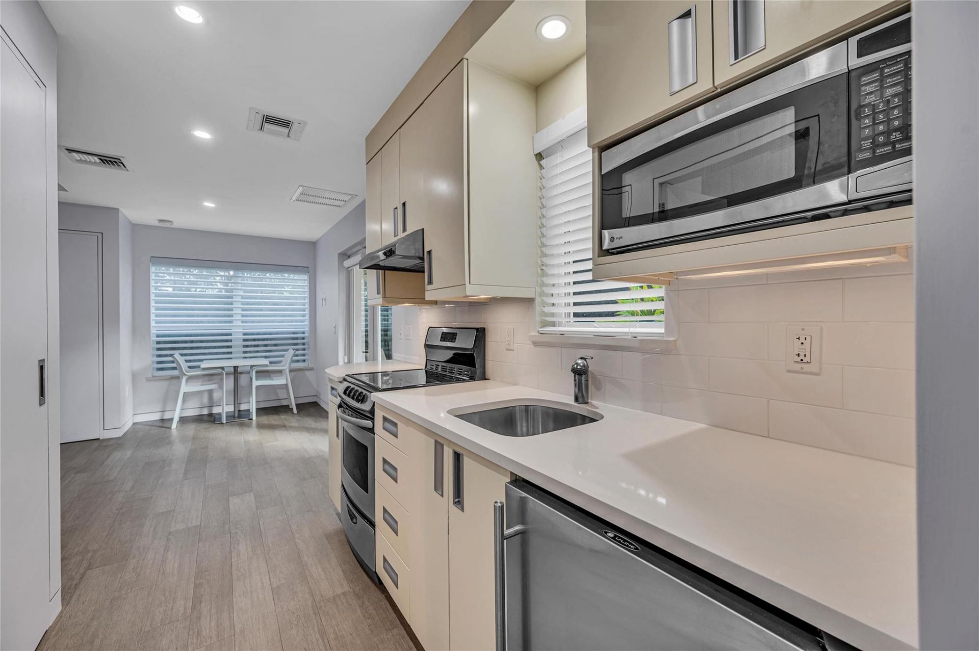 1200 NE 2nd Street, Fort Lauderdale, FL 33301 Photo