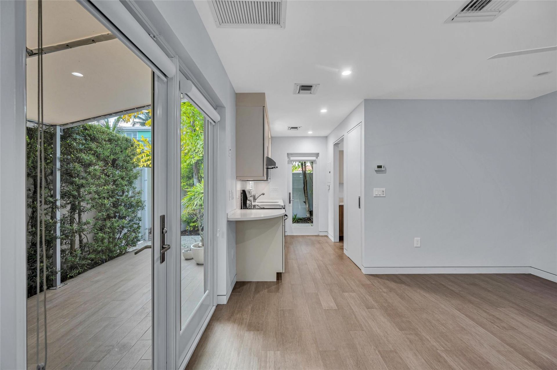 1200 NE 2nd Street, Fort Lauderdale, FL 33301 Photo