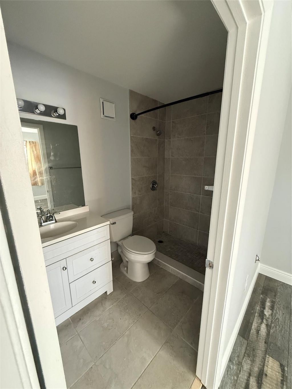 320 E Palm Circle, Unit 320, Pembroke Pines, FL 33025 Photo