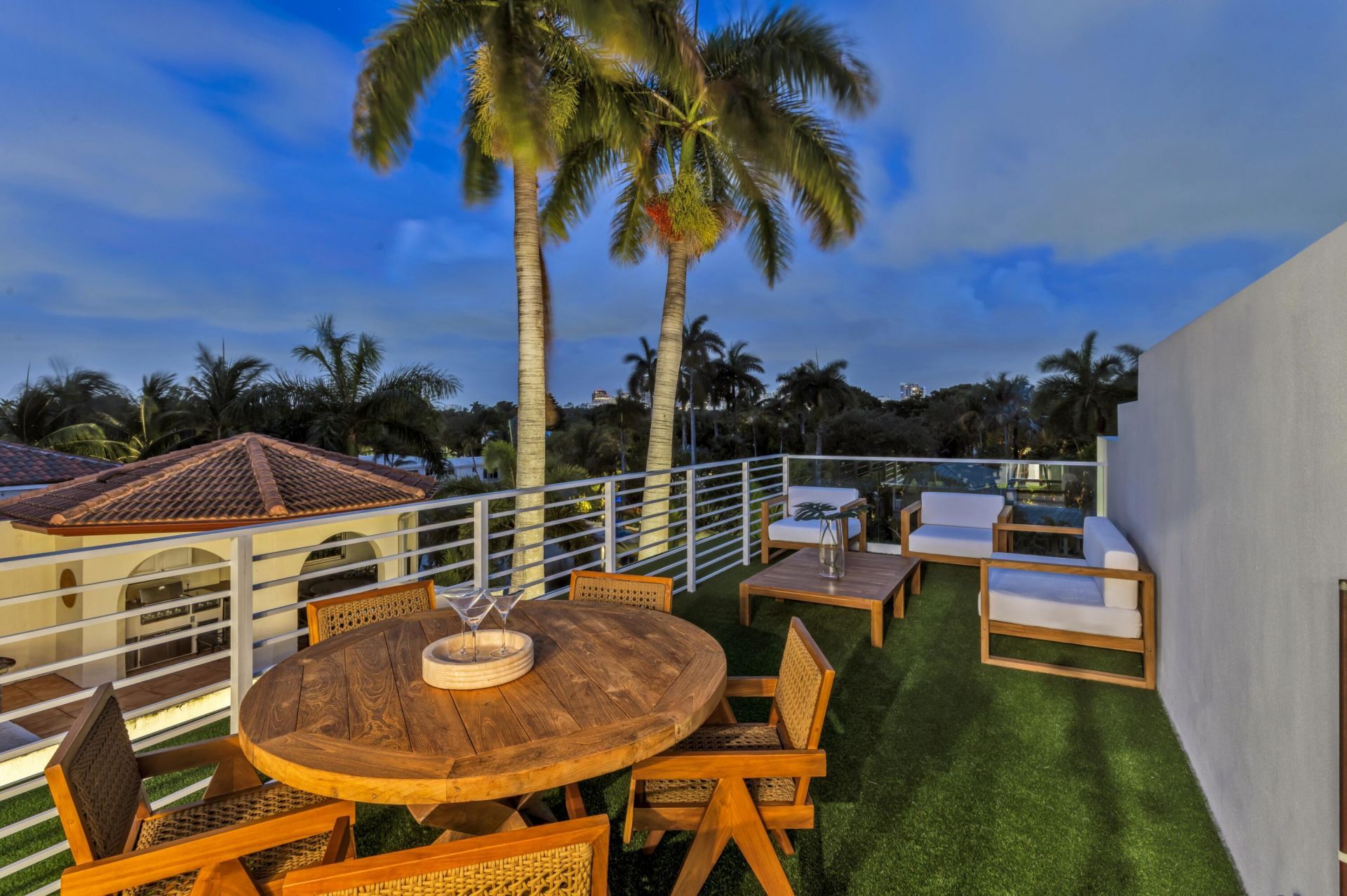 421 Hendricks Isle, Fort Lauderdale, FL 33301 Photo