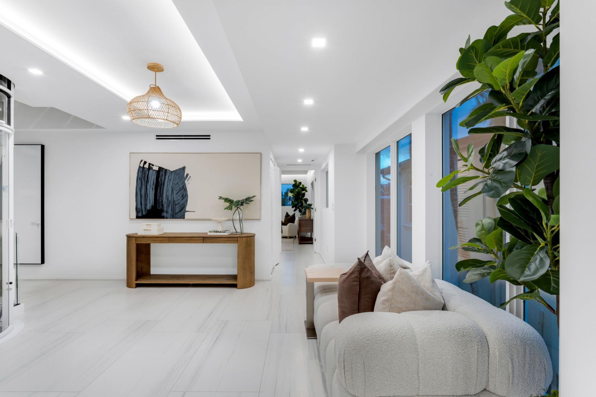 421 Hendricks Isle, Fort Lauderdale, FL 33301 Photo