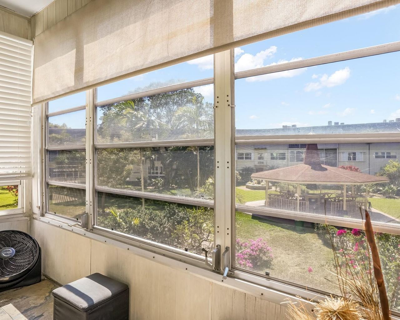 4321 NW 16th Street, Unit 208, Fort Lauderdale, FL 33313 Photo