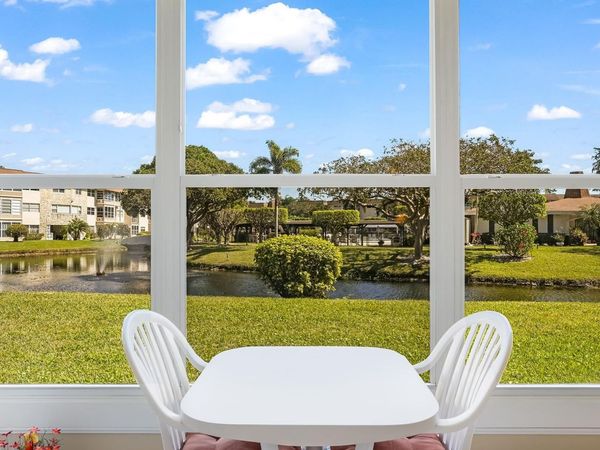 3400 NW 48th Ave, Unit 407, Lauderdale Lakes, FL 33319