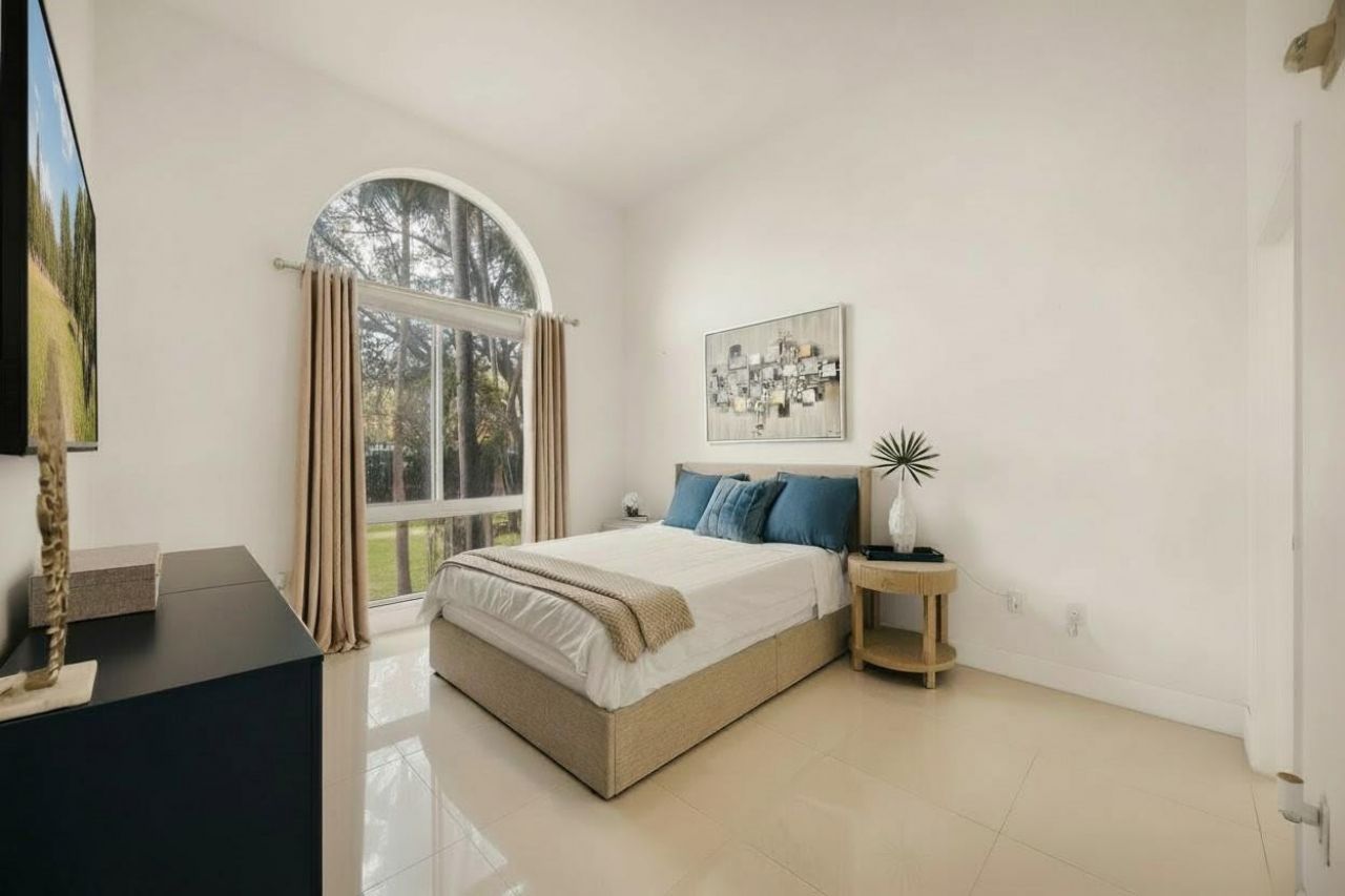 616 Clearwater Park Rd, Unit 101, West Palm Beach, FL 33401 Photo